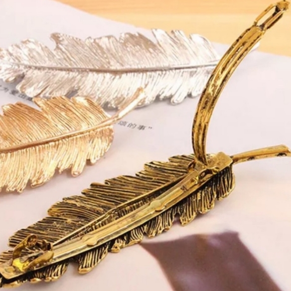 Gold Boho Style Feather Snap Hair Clip - Picture 2 of 2